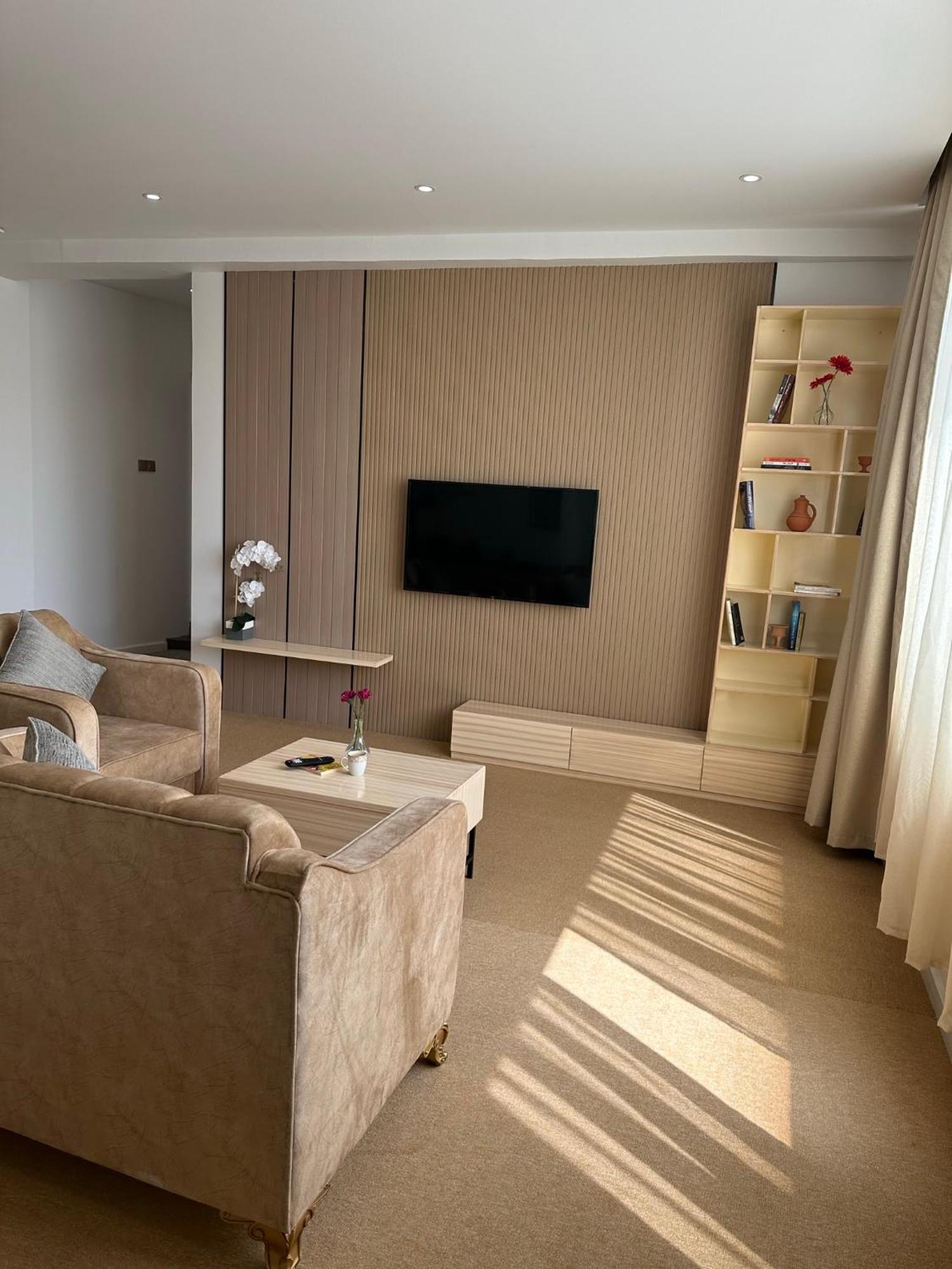 Al Atlal Apartment Nizwa Esterno foto